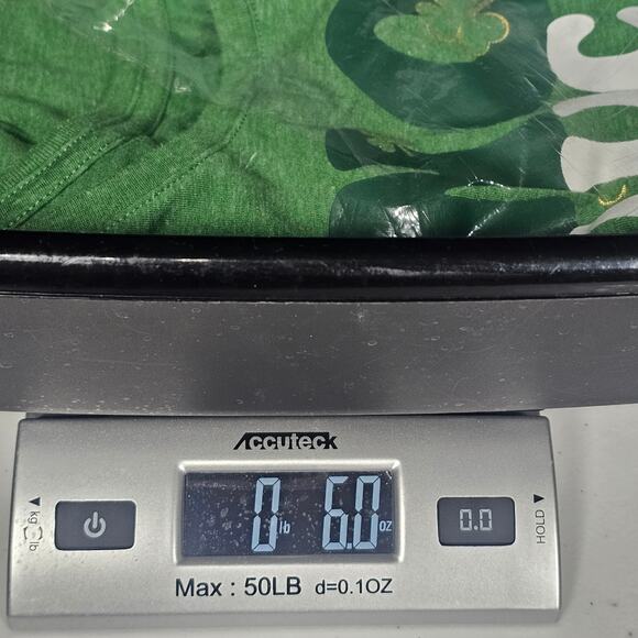 Let's Celebrate St. Patrick's Day Women's Green T-Shirt XL (16-18) - Picture 9 of 9